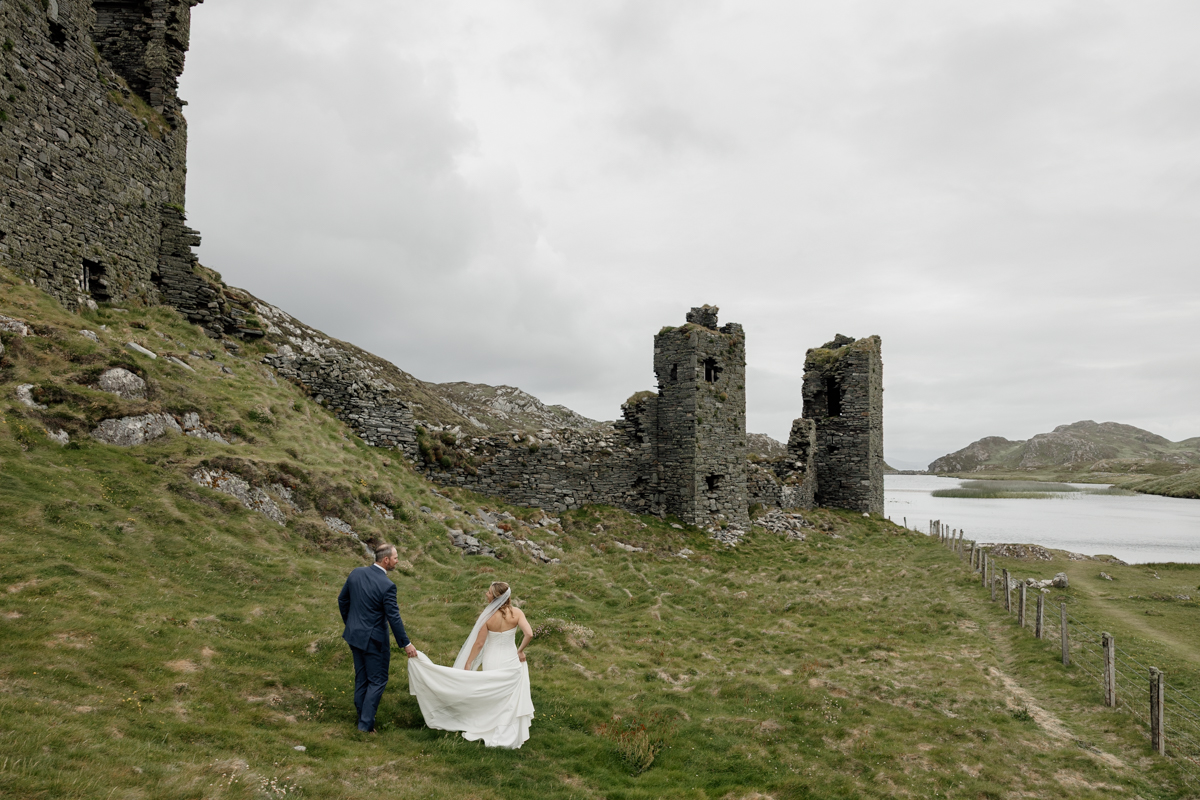 Romantic elopement ceremony at the cliffs of Three Castle Head, a hidden gem on Mizen Head, West Cork, Ireland.