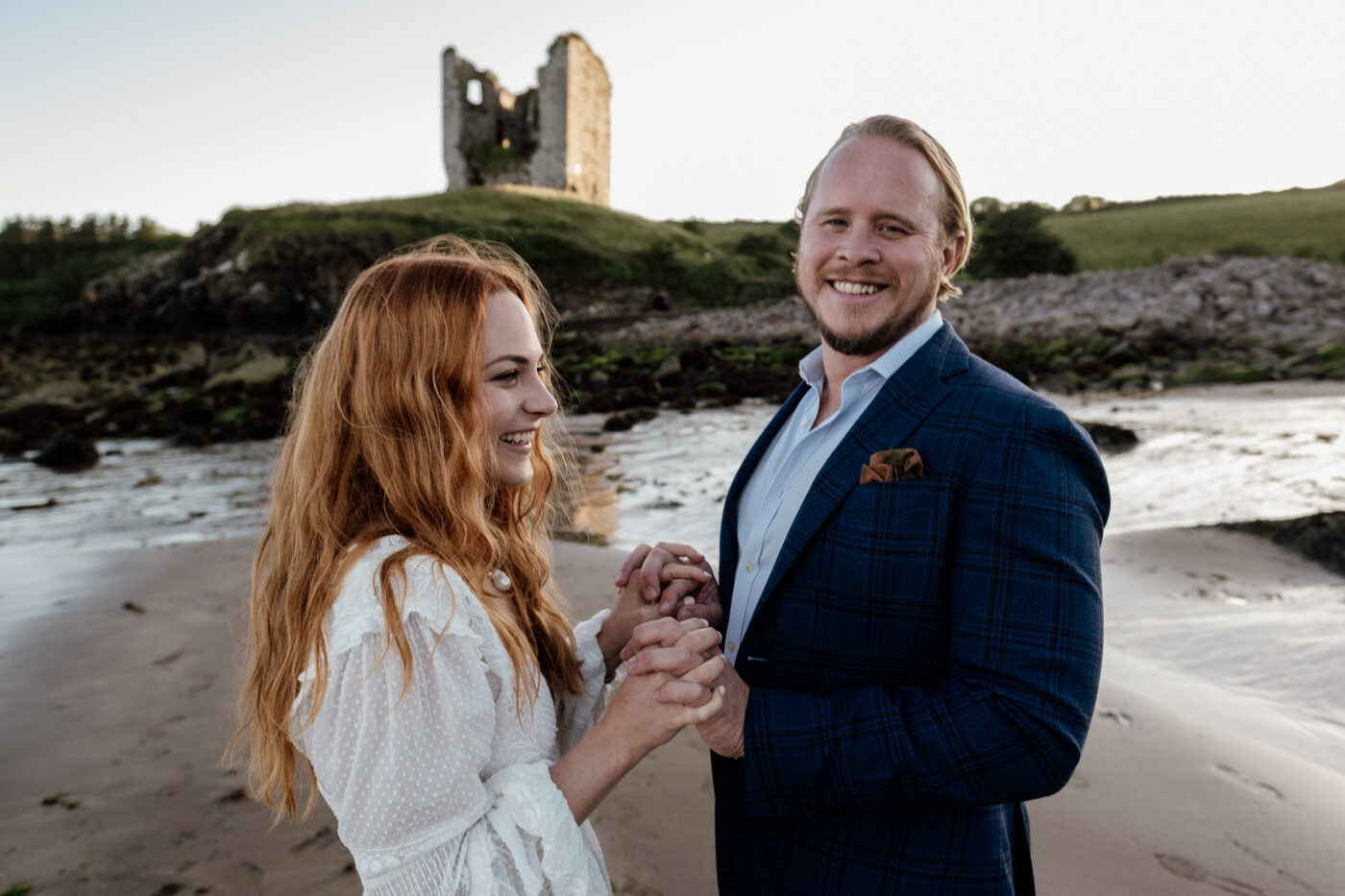 Hannah and Matt’s Wild Irish Journey at Minard Castle and Conor Pass 51 01 111