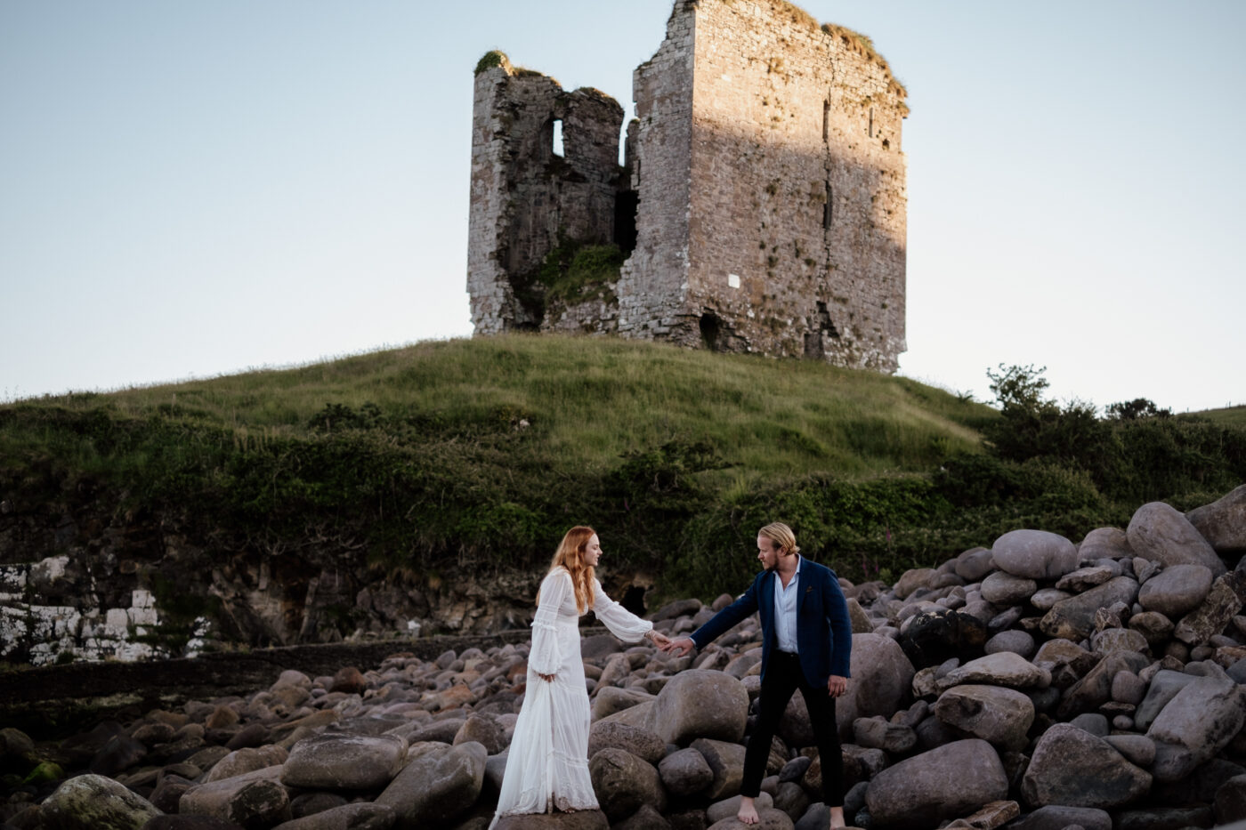 Hannah and Matt’s Wild Irish Journey at Minard Castle and Conor Pass 67 01 143