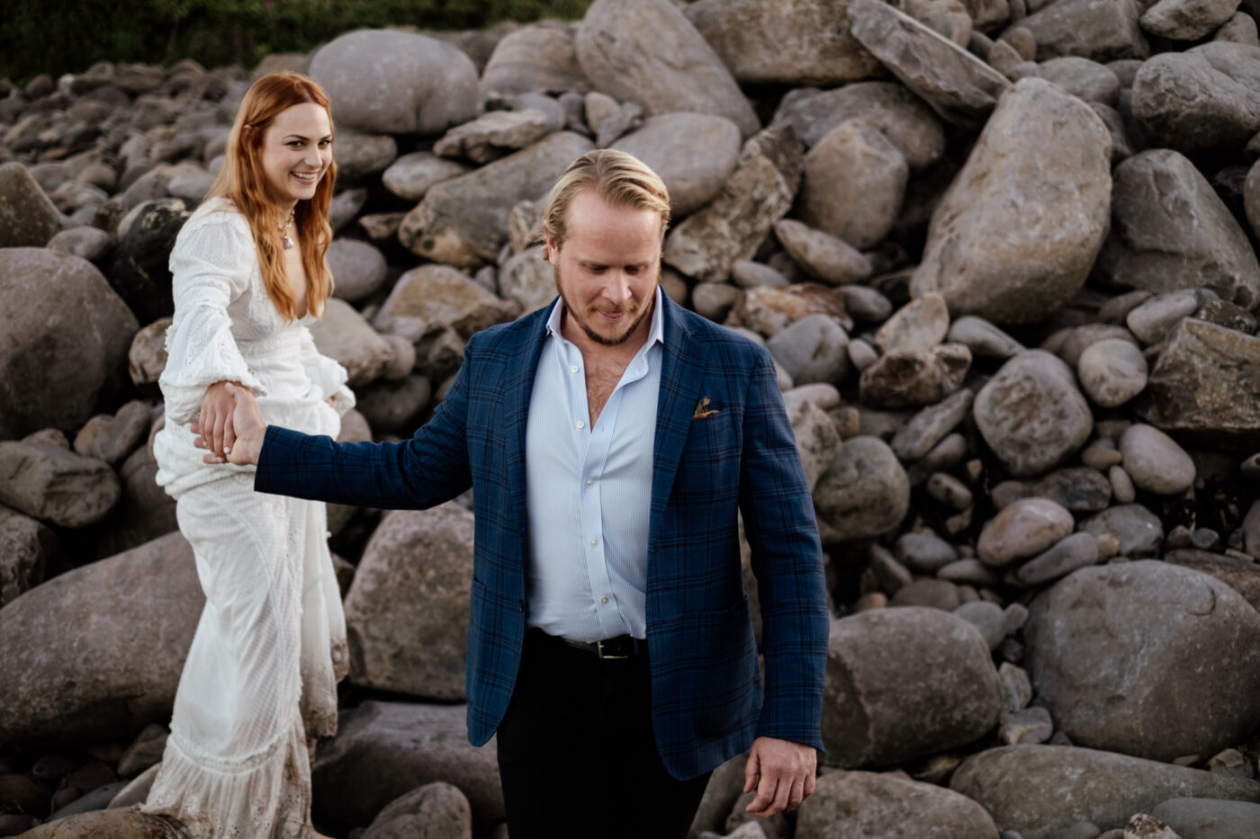 Hannah and Matt’s Wild Irish Journey at Minard Castle and Conor Pass 68 01 144