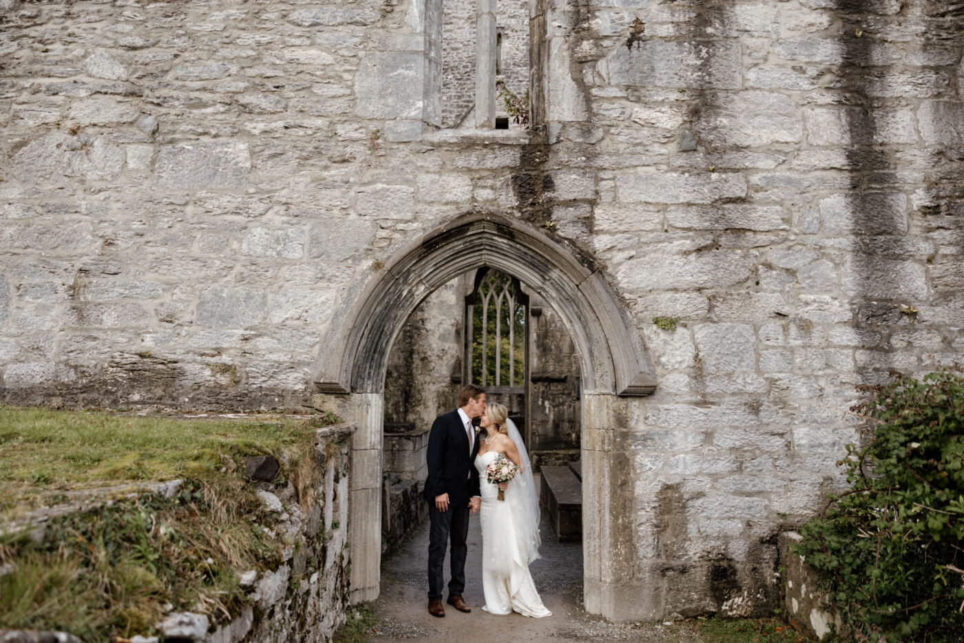 Maria & Andrew’s Wild Irish Elopement at Killarney Abbey 75 01 173