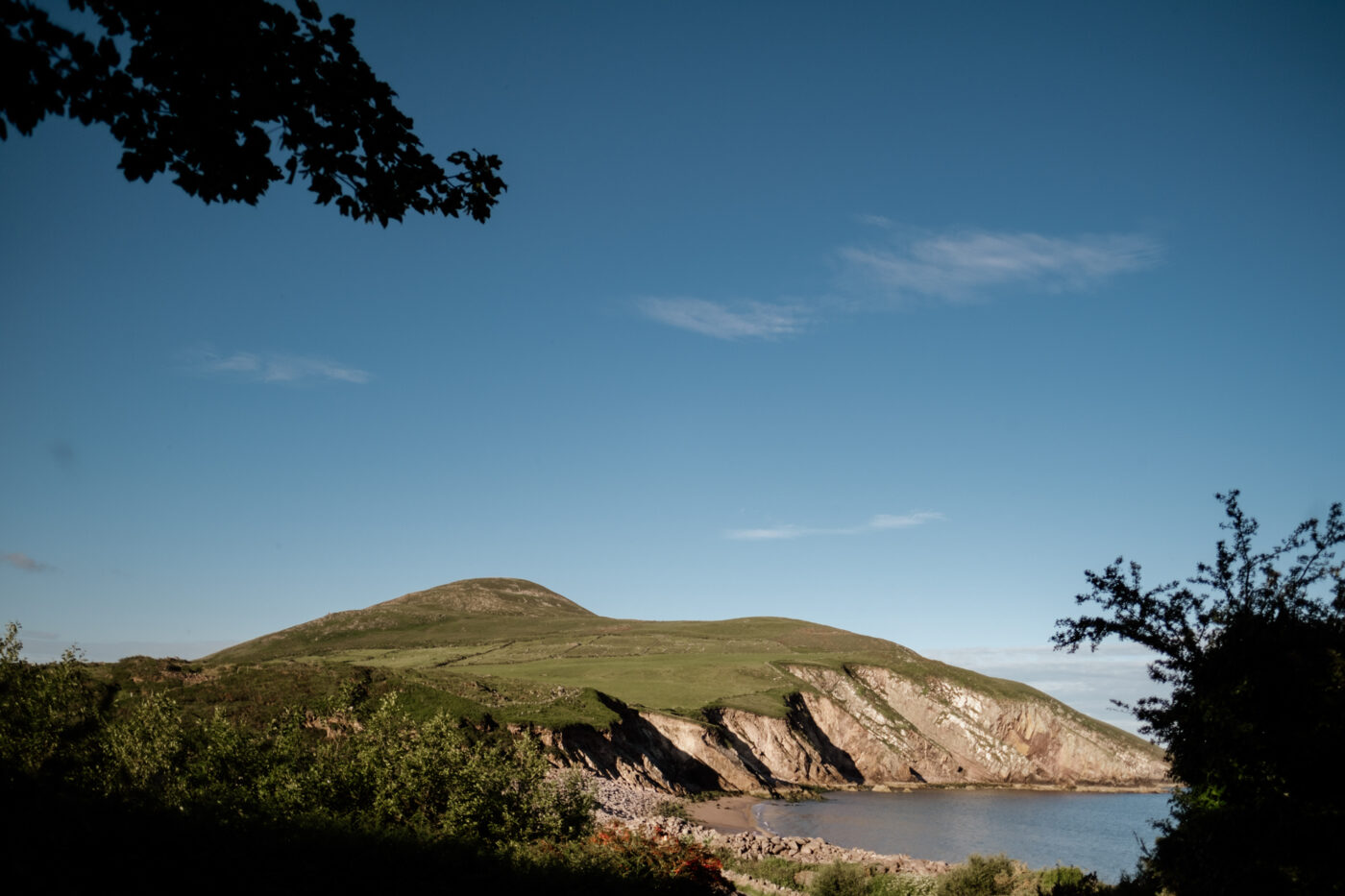 Hannah and Matt’s Wild Irish Journey at Minard Castle and Conor Pass 11 01 24 1