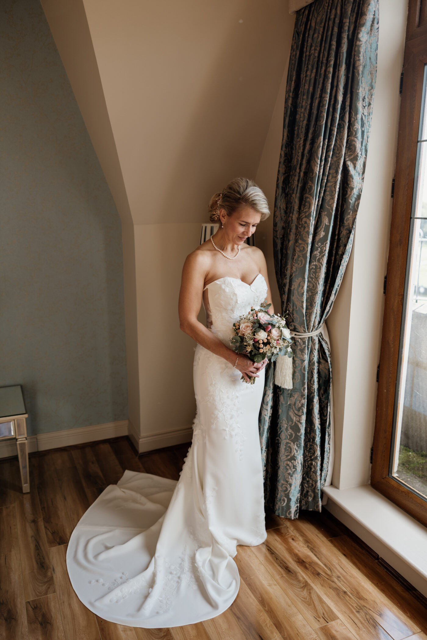 Maria & Andrew’s Wild Irish Elopement at Killarney Abbey 22 01 44 2