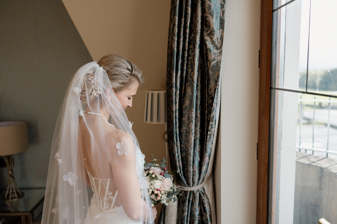 Maria & Andrew’s Wild Irish Elopement at Killarney Abbey 23 01 49 1