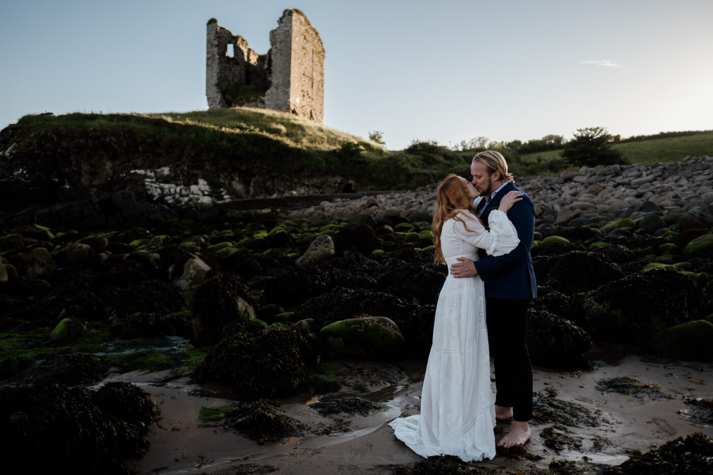 Hannah and Matt’s Wild Irish Journey at Minard Castle and Conor Pass 31 01 61 1