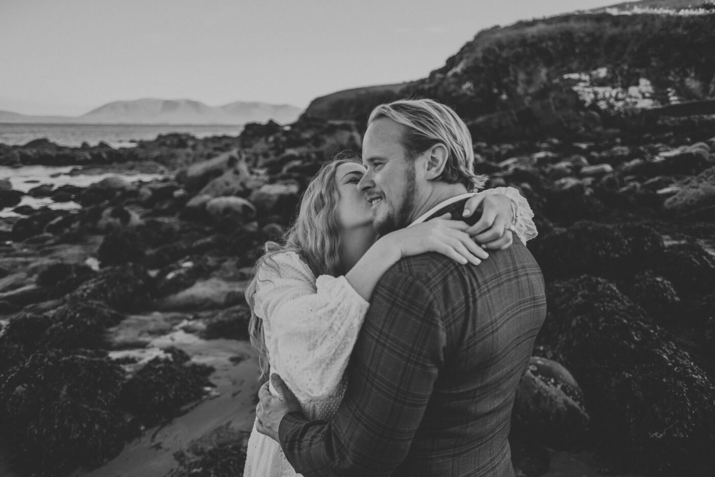 Hannah and Matt’s Wild Irish Journey at Minard Castle and Conor Pass 32 01 62
