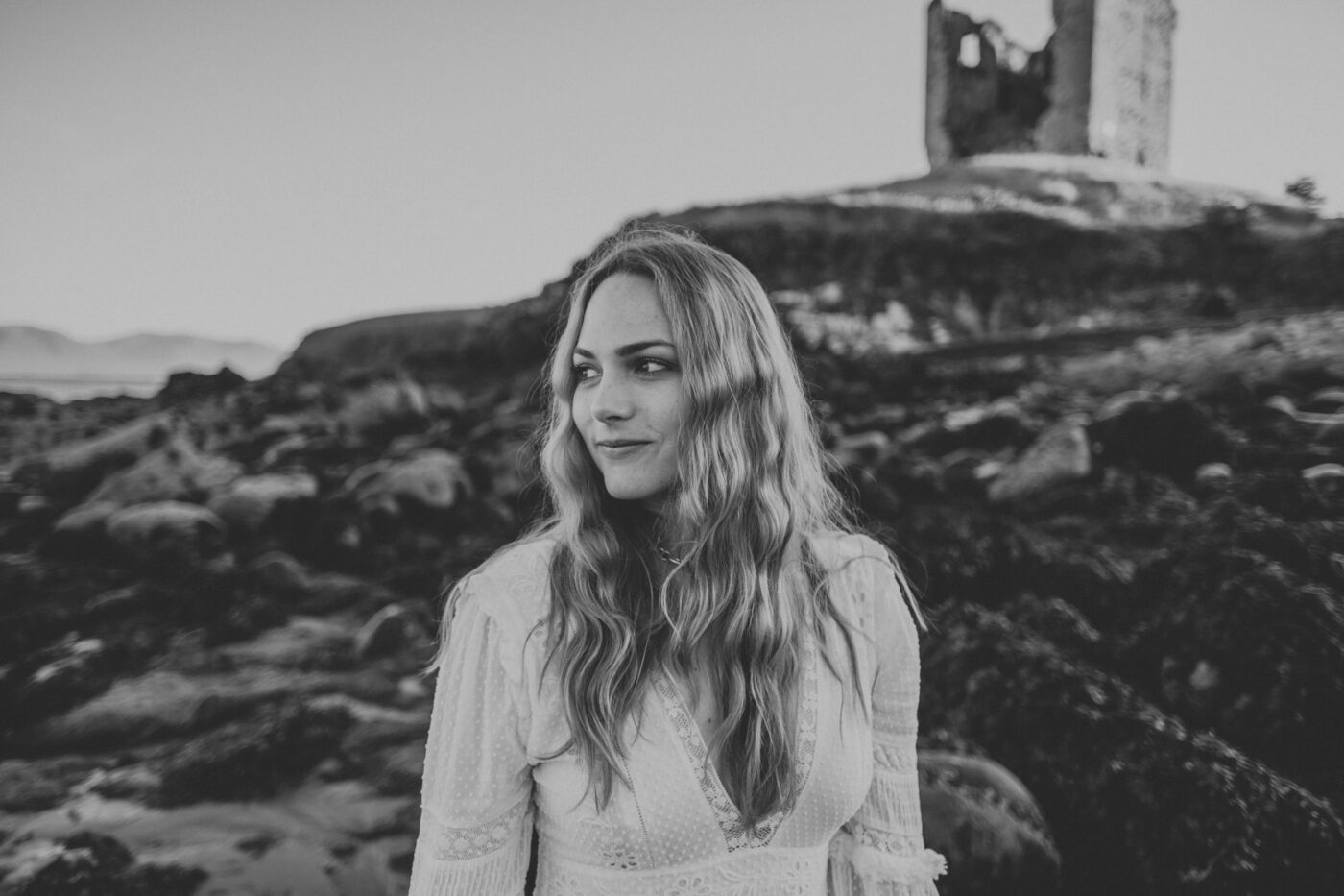 Hannah and Matt’s Wild Irish Journey at Minard Castle and Conor Pass 34 01 72 1